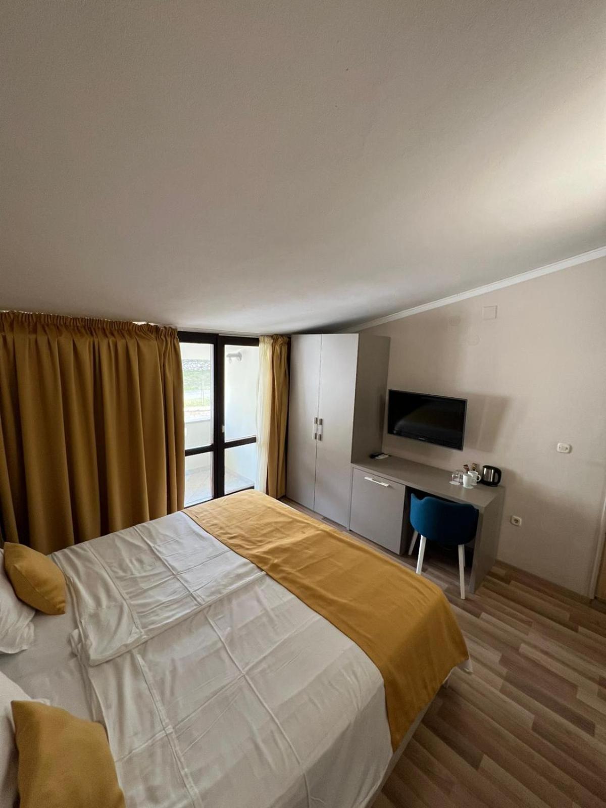 Bellevue Rooms Stara Baška Exteriér fotografie