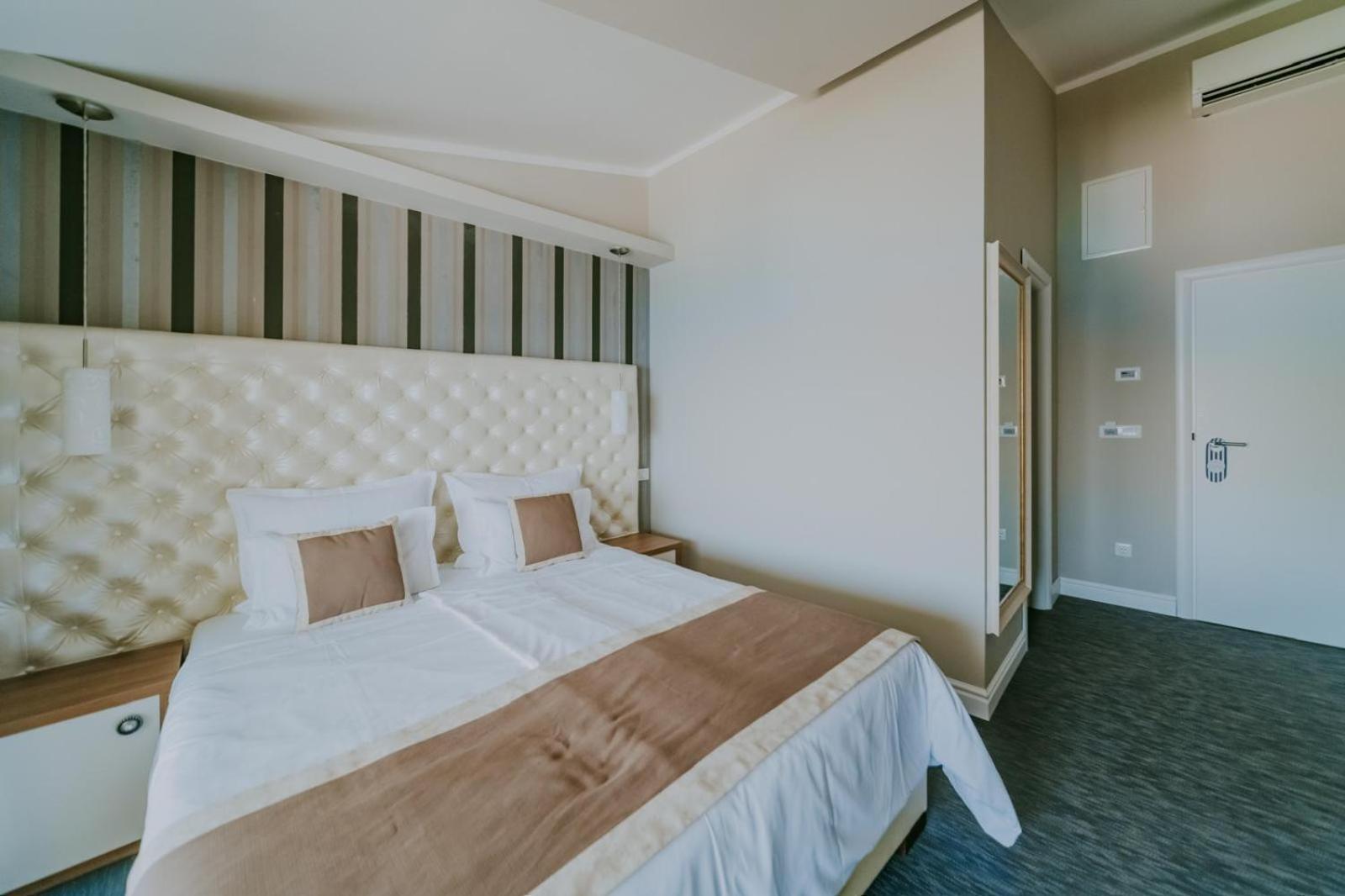 Bellevue Rooms Stara Baška Exteriér fotografie